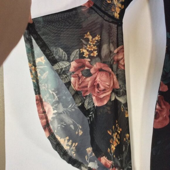 We Love Bella by Il Cicerone Size XS Floral Printed Dress - Picture 3 of 6